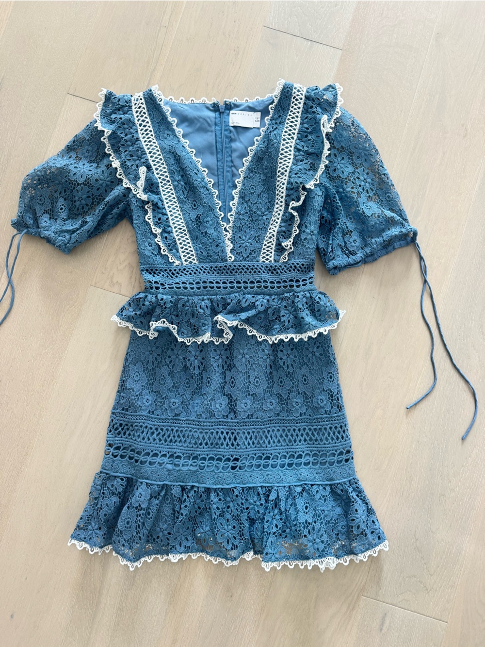ASOS Blue Lace Mini Dress with White Trim size US 2 xs/s